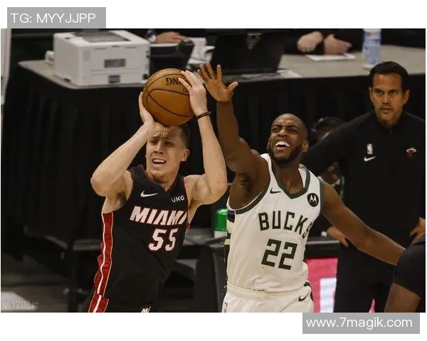 4月15日NBA季后赛首战雄鹿对决活塞精彩回顾与赛后分析